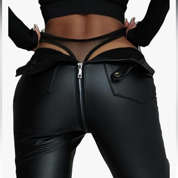 Black High-Waisted Faux Leather Pants - Picture 3 of 5